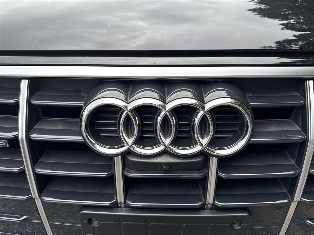 used 2021 Audi Q5 car, priced at $22,750