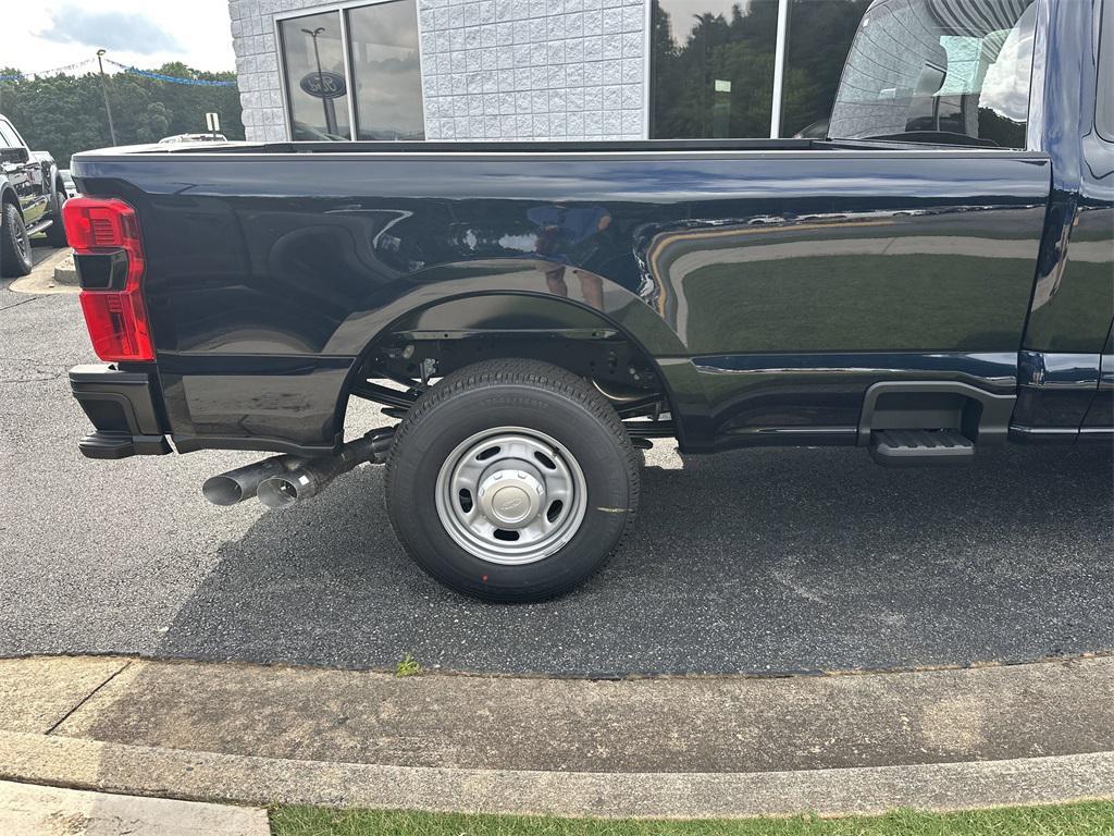 new 2025 Ford F-350 car, priced at $50,680