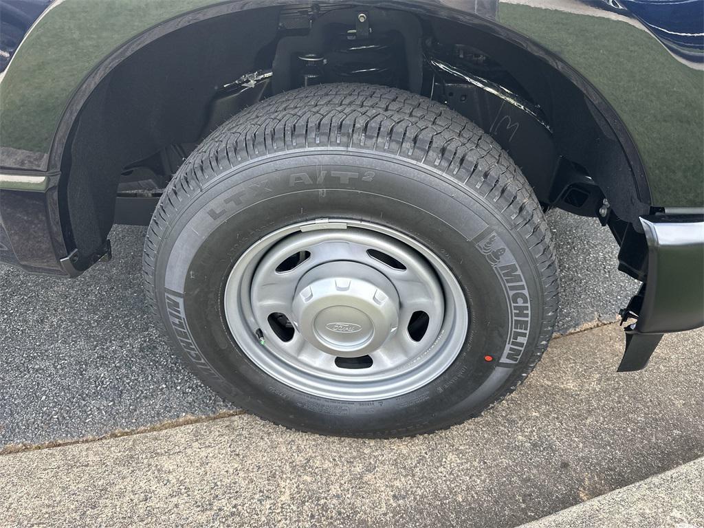 new 2025 Ford F-350 car, priced at $50,680