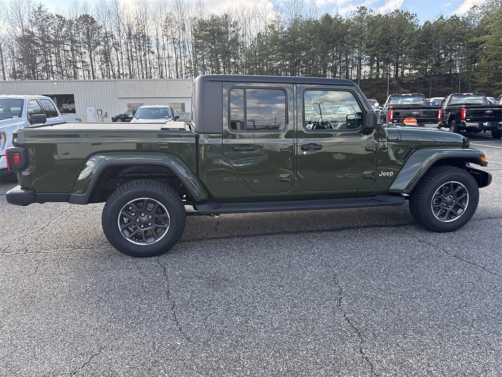 used 2022 Jeep Gladiator car, priced at $31,500