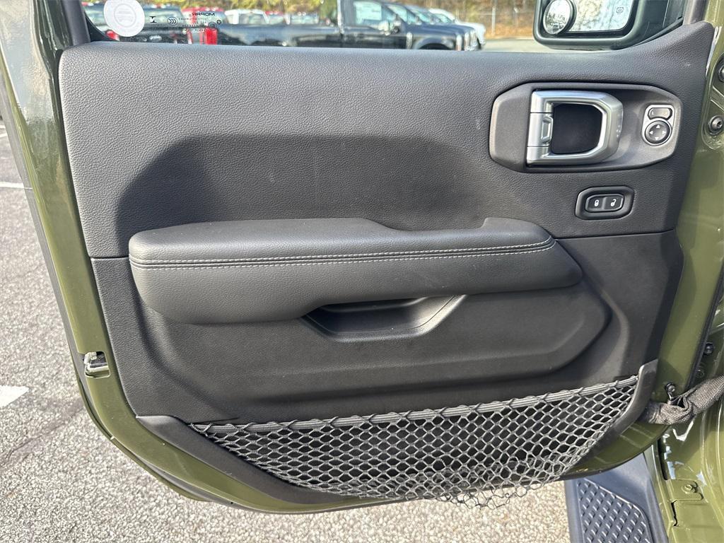 used 2022 Jeep Gladiator car, priced at $31,500