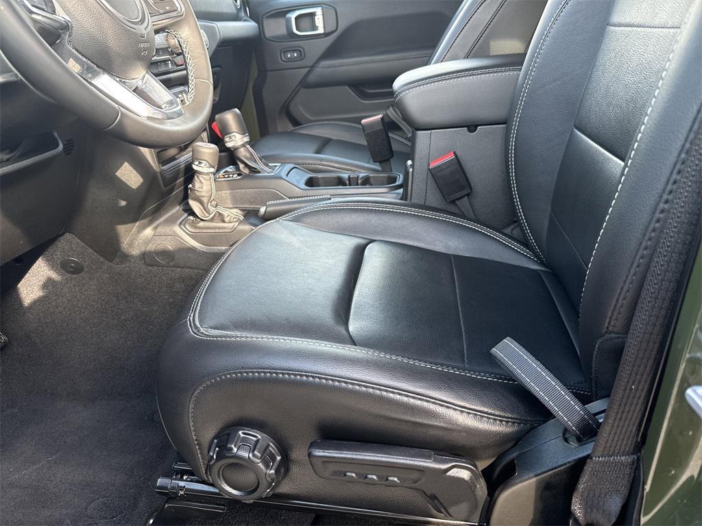 used 2022 Jeep Gladiator car, priced at $31,500