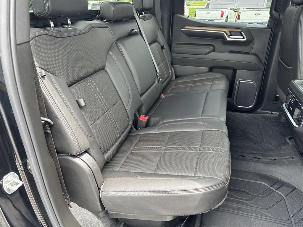 used 2022 Chevrolet Silverado 1500 car, priced at $45,249