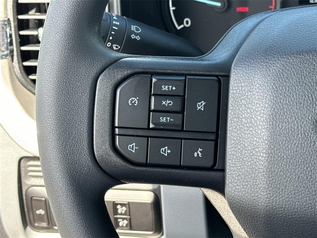 new 2025 Ford F-350 car, priced at $49,125