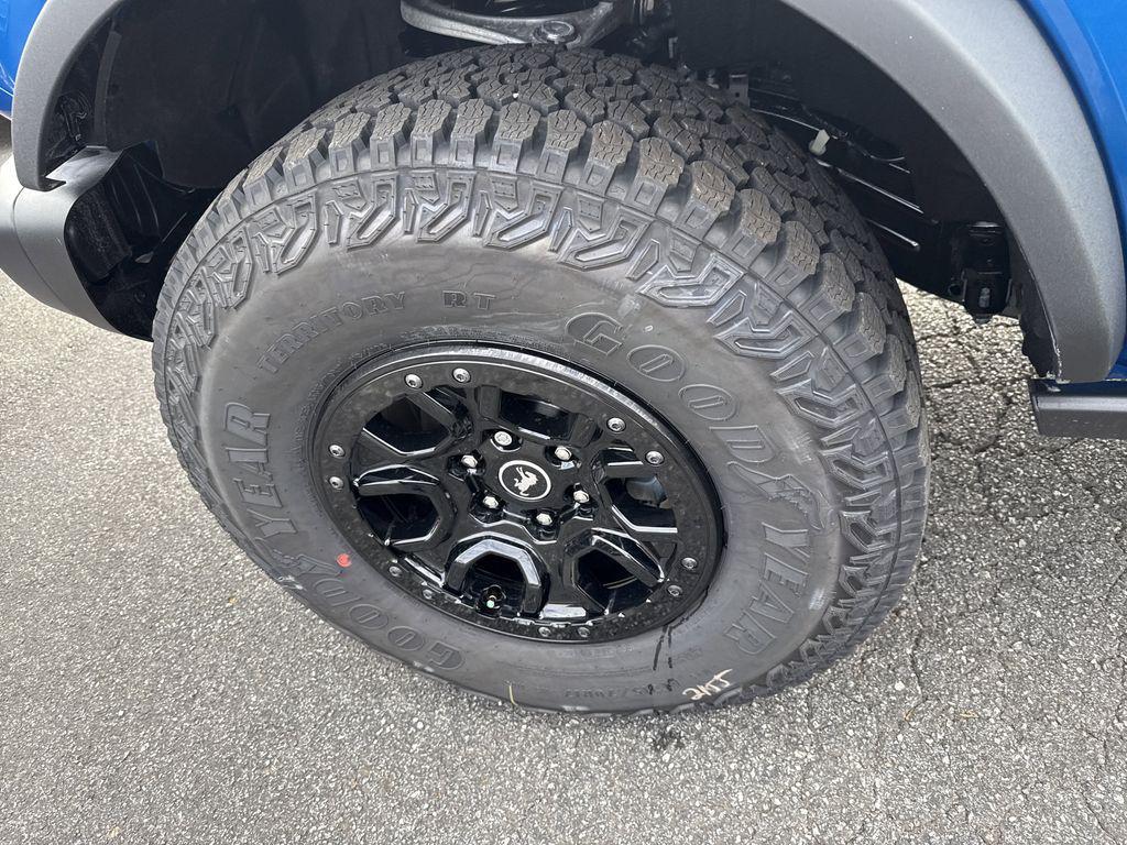 new 2025 Ford Bronco car, priced at $54,385