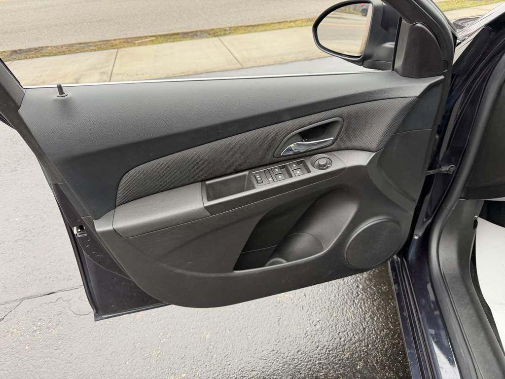 used 2016 Chevrolet Cruze Limited car, priced at $9,995