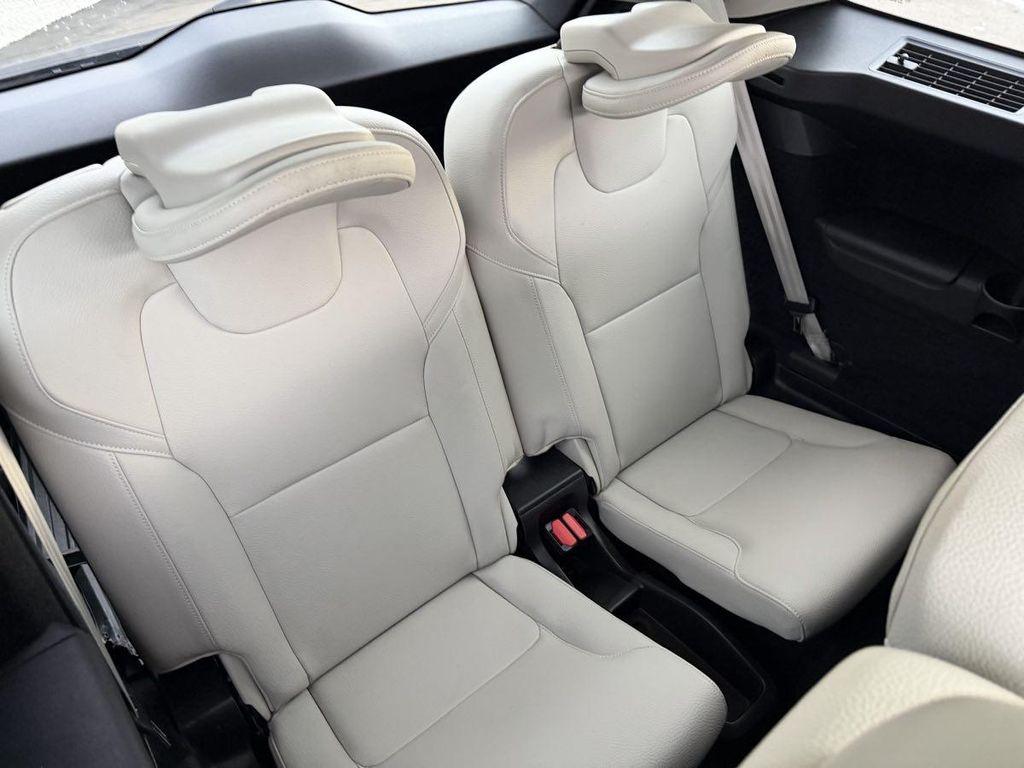 used 2019 Volvo XC90 car, priced at $18,995