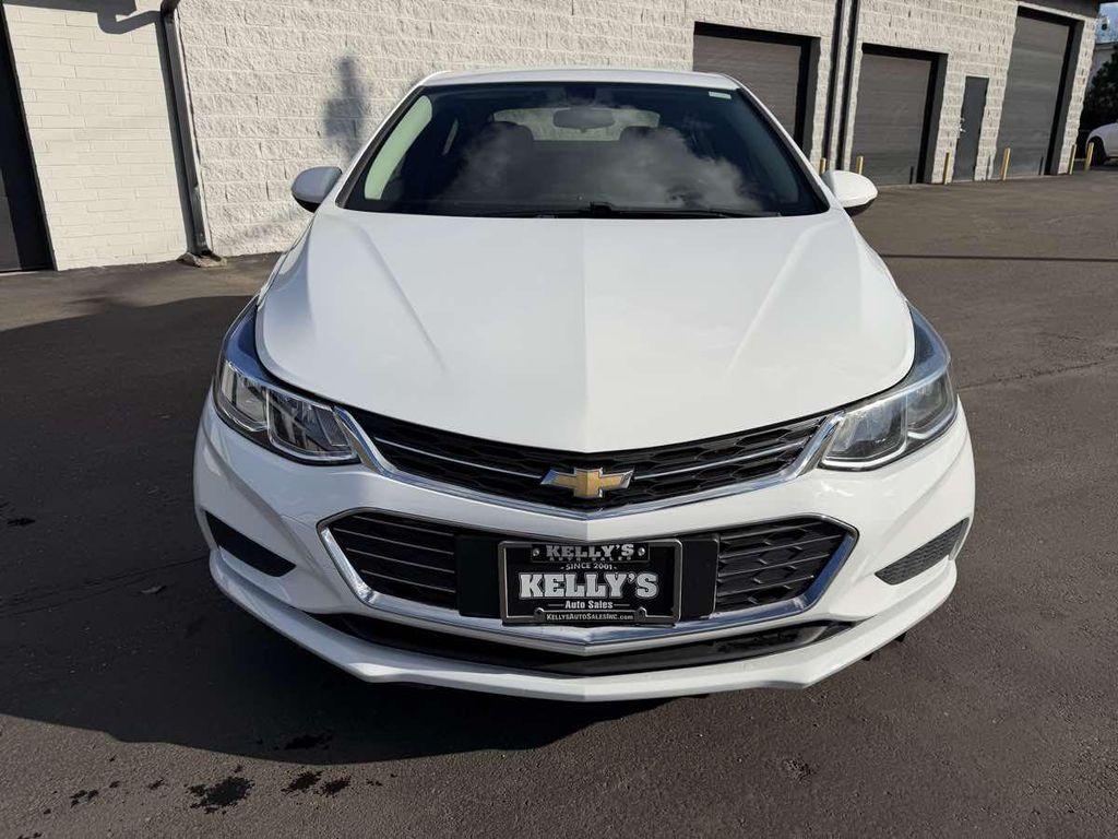 used 2018 Chevrolet Cruze car, priced at $9,500