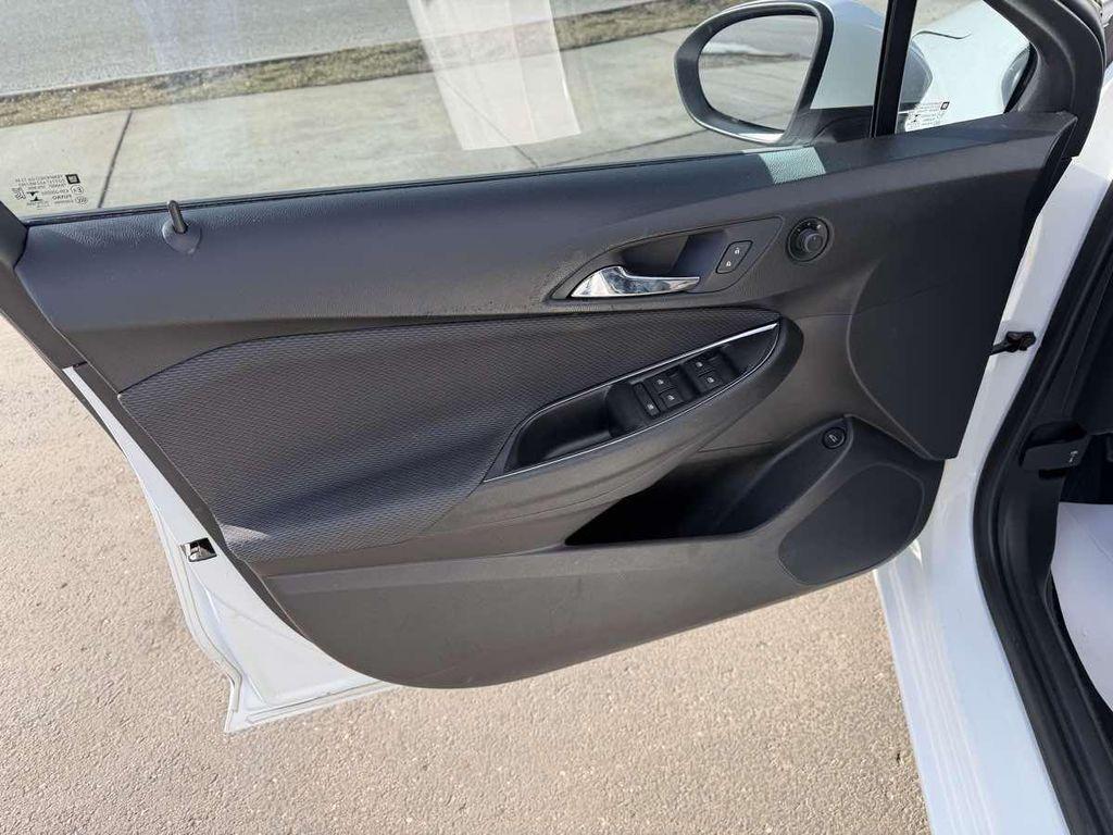 used 2018 Chevrolet Cruze car, priced at $9,500