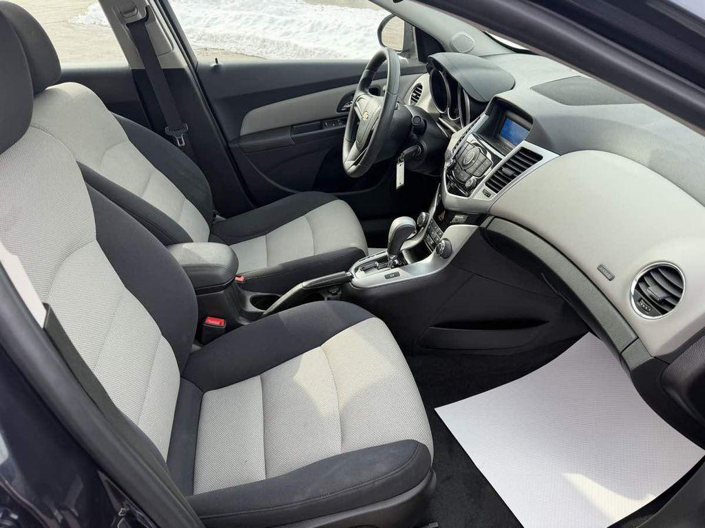 used 2016 Chevrolet Cruze Limited car, priced at $9,995