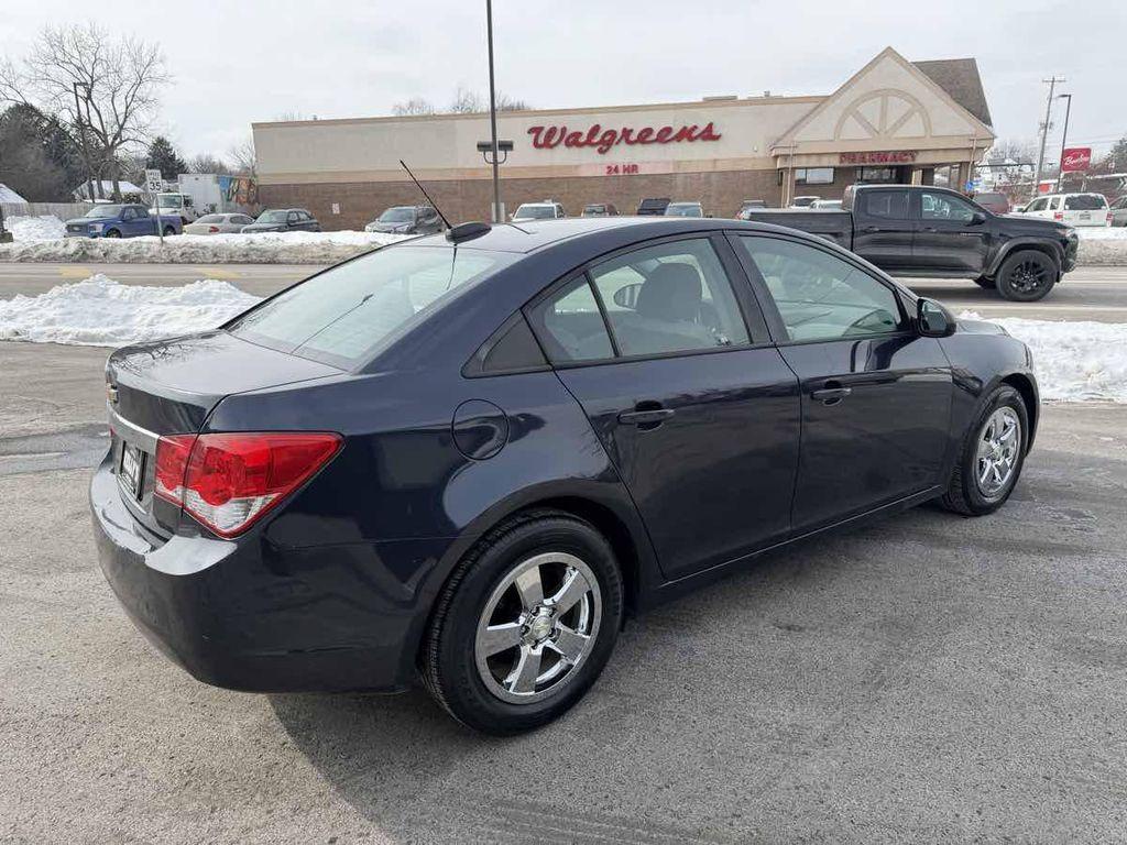 used 2016 Chevrolet Cruze Limited car, priced at $9,995