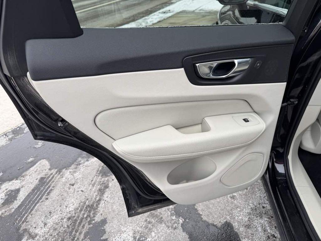 used 2020 Volvo XC60 car, priced at $16,995