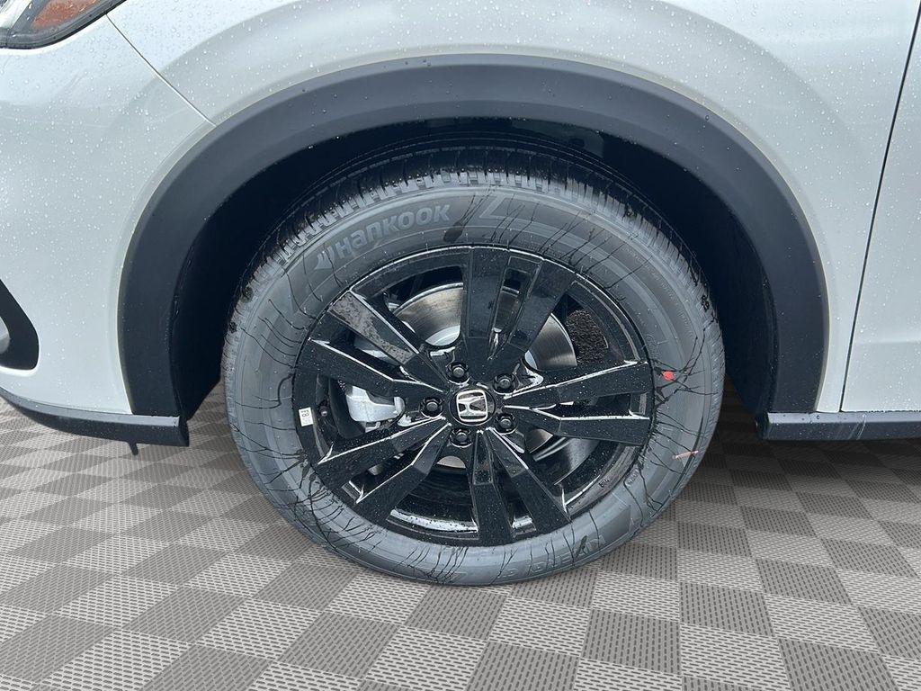 new 2027 Honda HR-V car, priced at $31,305
