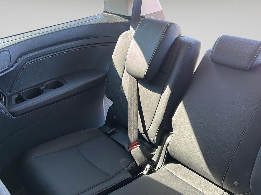 new 2026 Honda Odyssey car, priced at $42,790