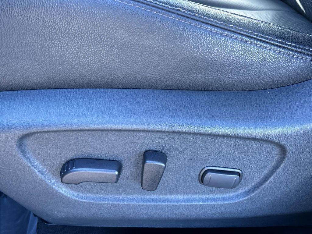 used 2020 Nissan Rogue car, priced at $22,800