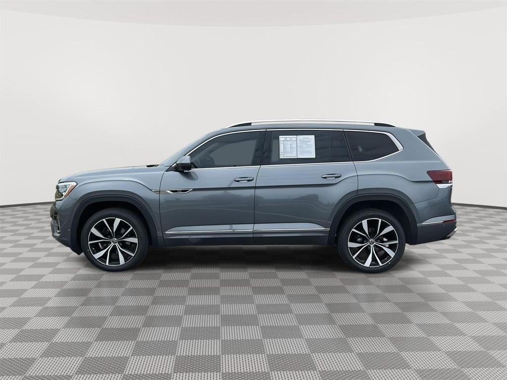 used 2024 Volkswagen Atlas car, priced at $35,959