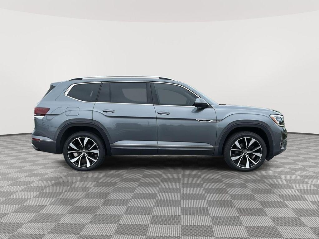 used 2024 Volkswagen Atlas car, priced at $35,959