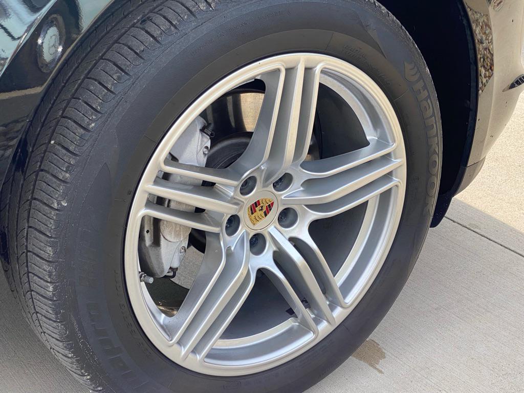 used 2020 Porsche Macan car, priced at $29,850