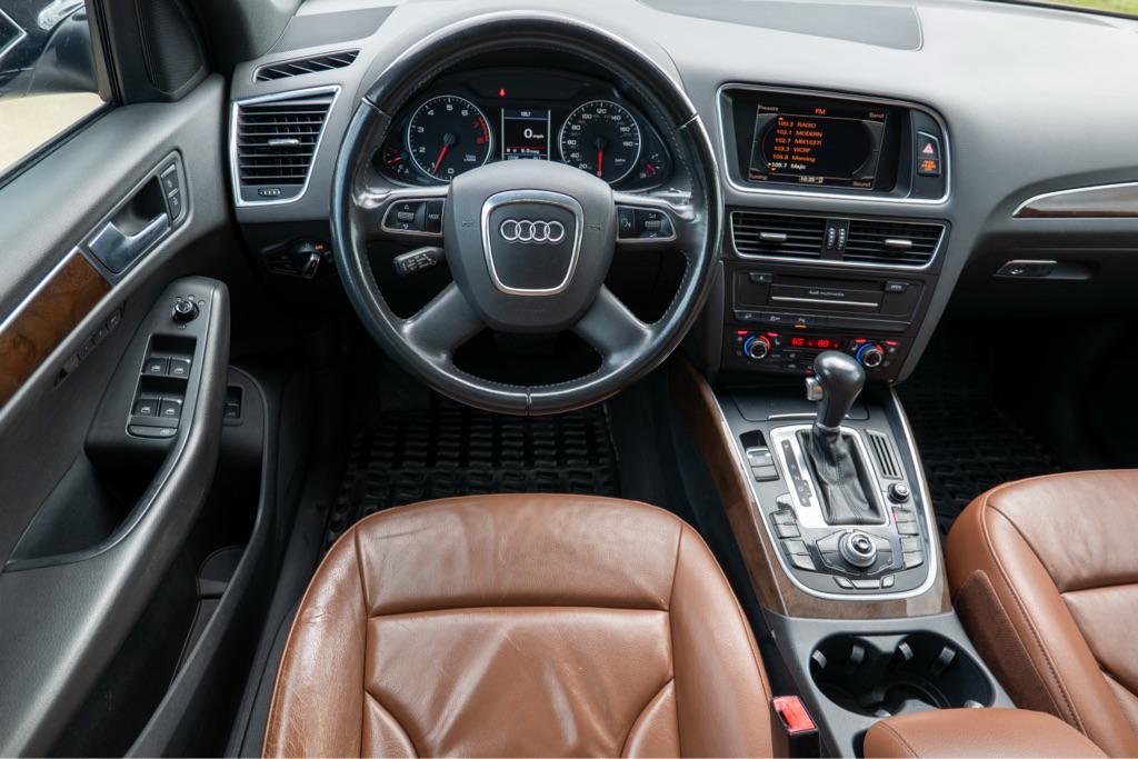 used 2011 Audi Q5 car, priced at $10,550