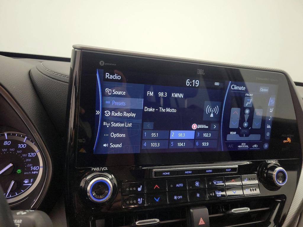 used 2022 Toyota Highlander car, priced at $39,998