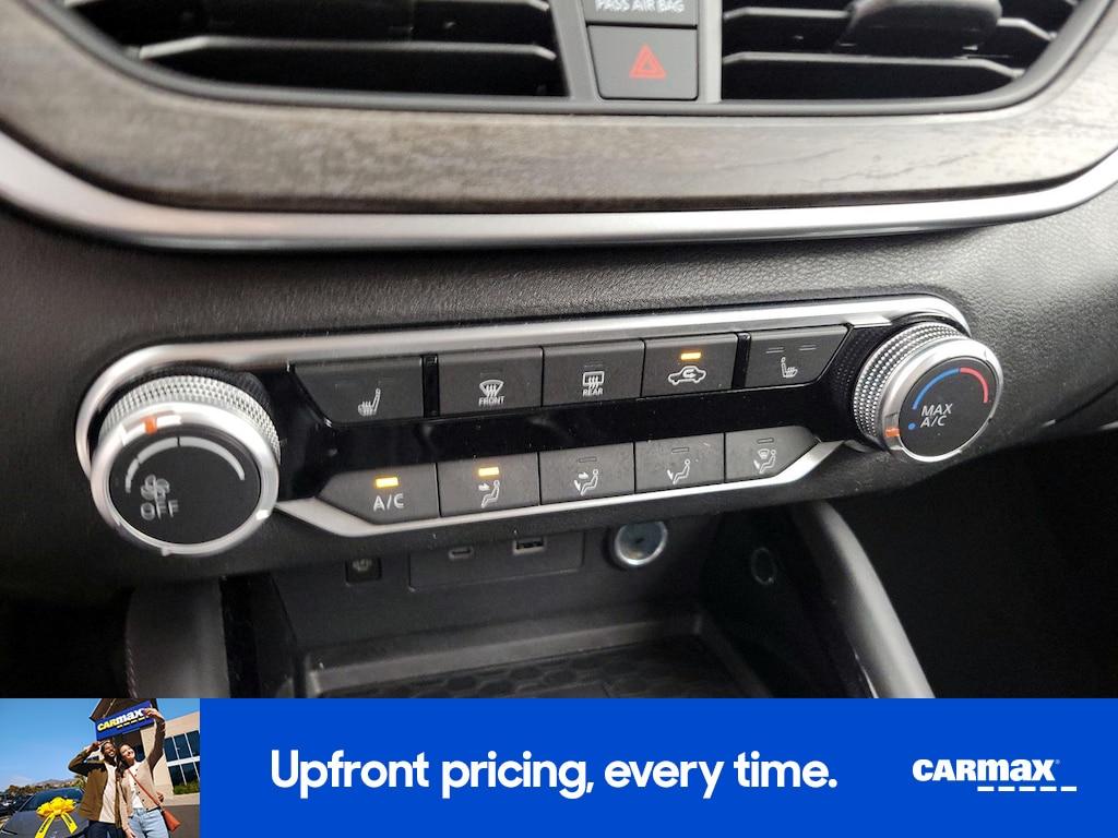 used 2023 Nissan Altima car, priced at $20,998