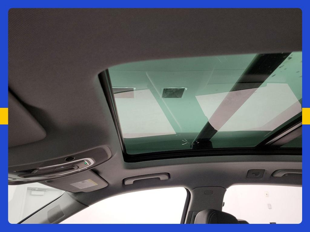 Audi Q5 view 24