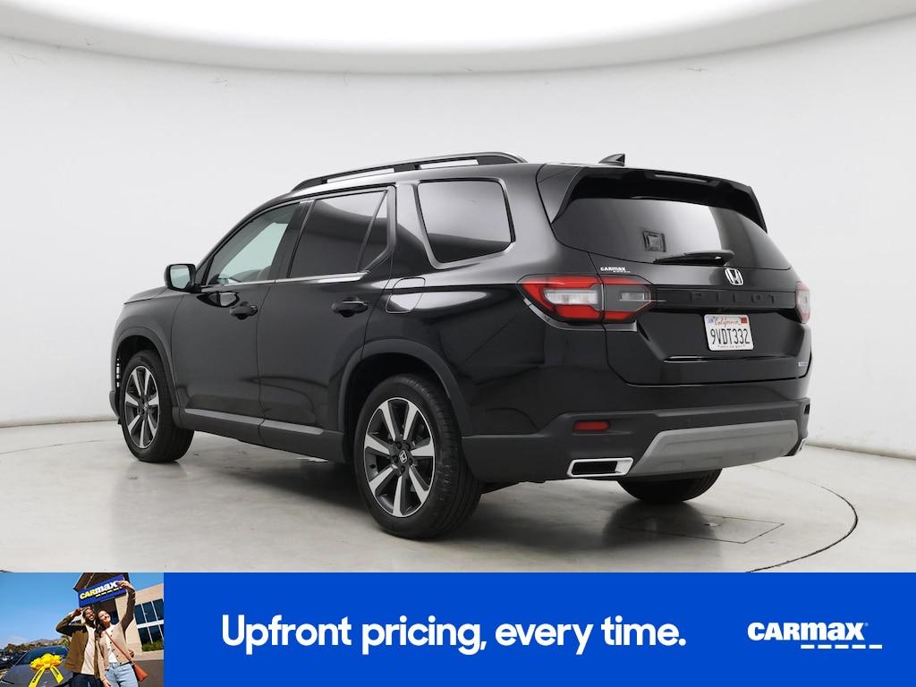 used 2025 Honda Pilot car, priced at $42,998