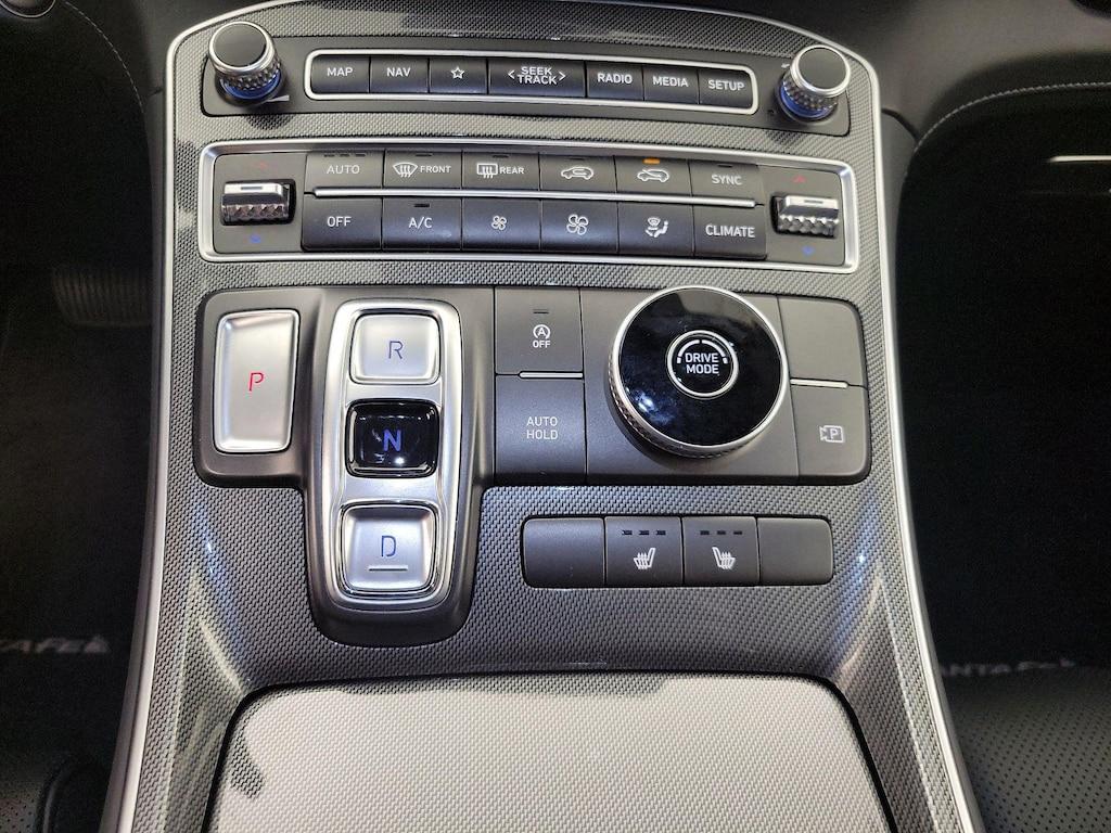 2023 Black Hyundai SANTA FE