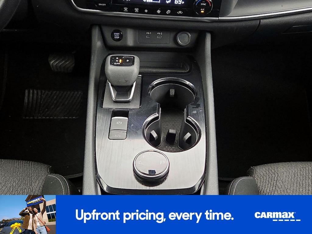 used 2024 Nissan Rogue car, priced at $21,998