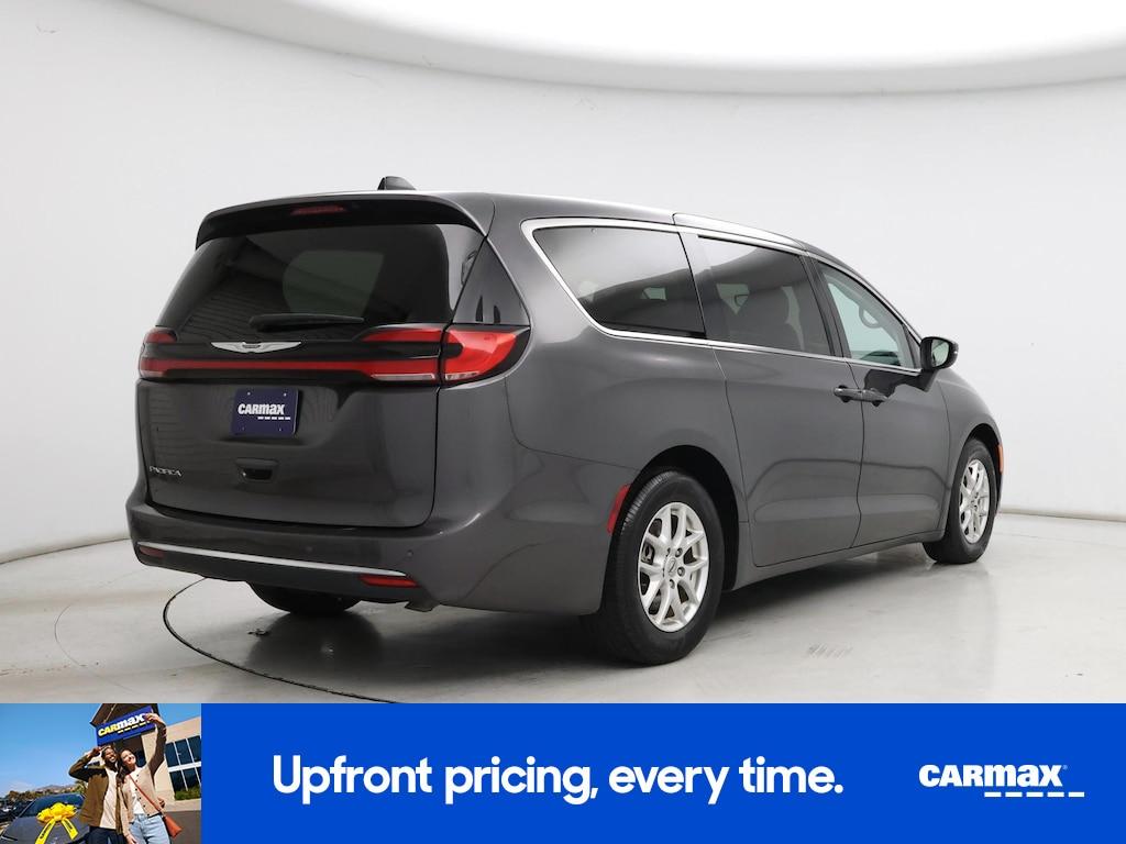 used 2023 Chrysler Pacifica car, priced at $23,998