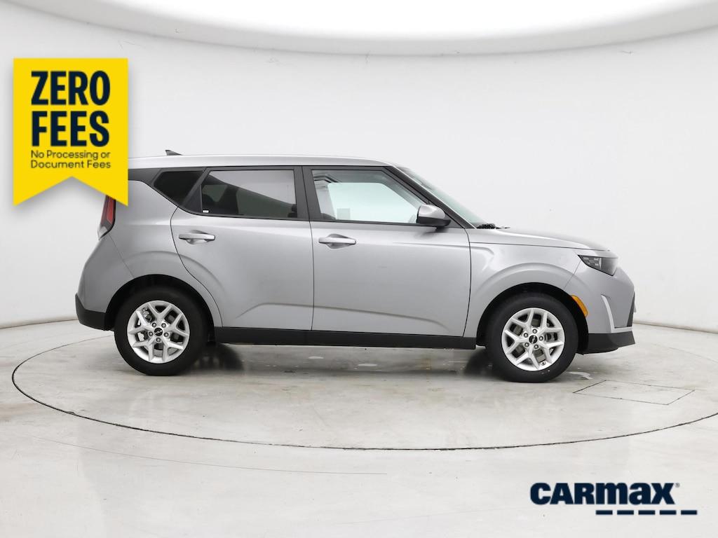 used 2025 Kia Soul car, priced at $17,998