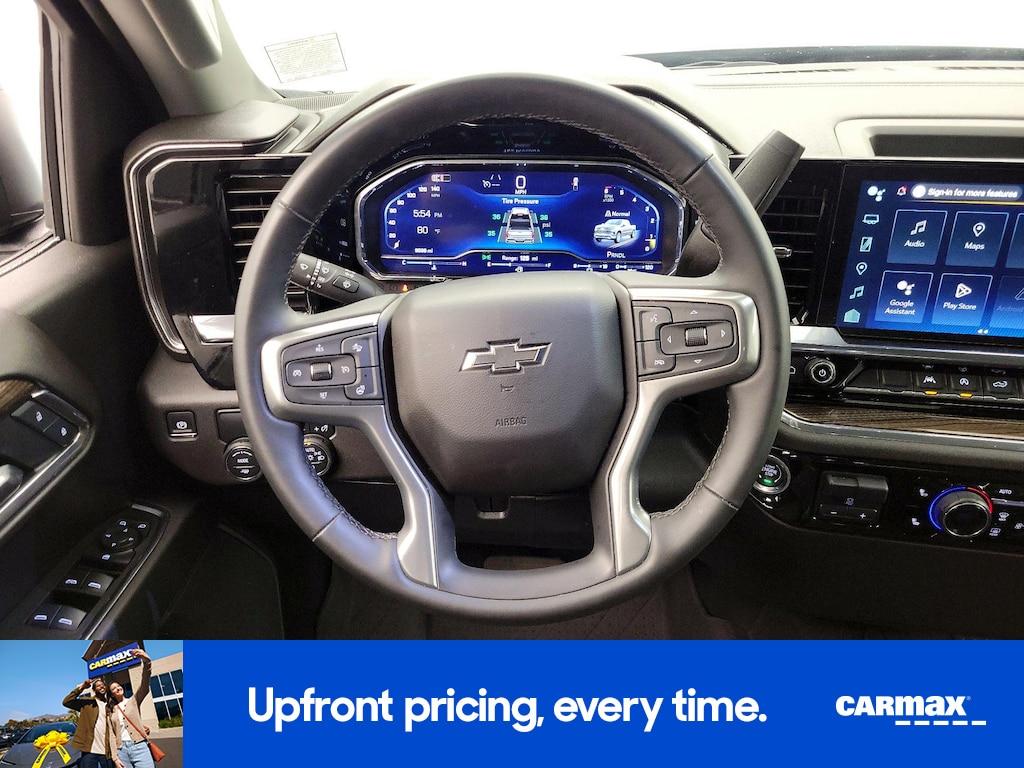 used 2025 Chevrolet Silverado 1500 car, priced at $41,998