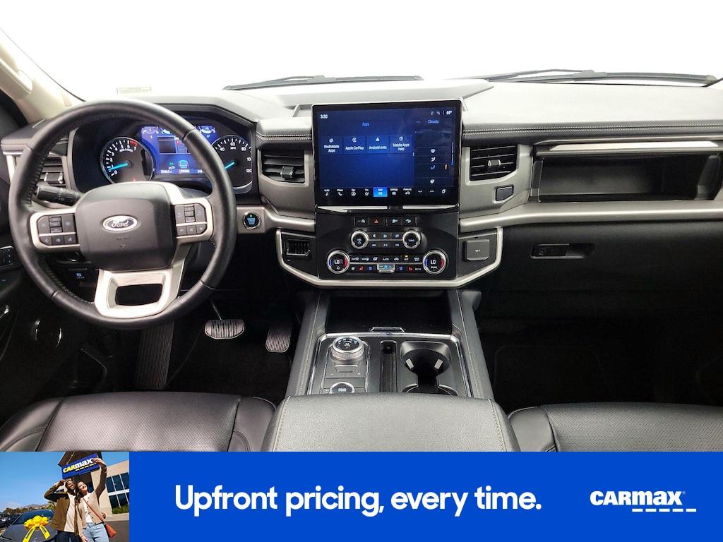 used 2024 Ford Expedition car, priced at $47,998