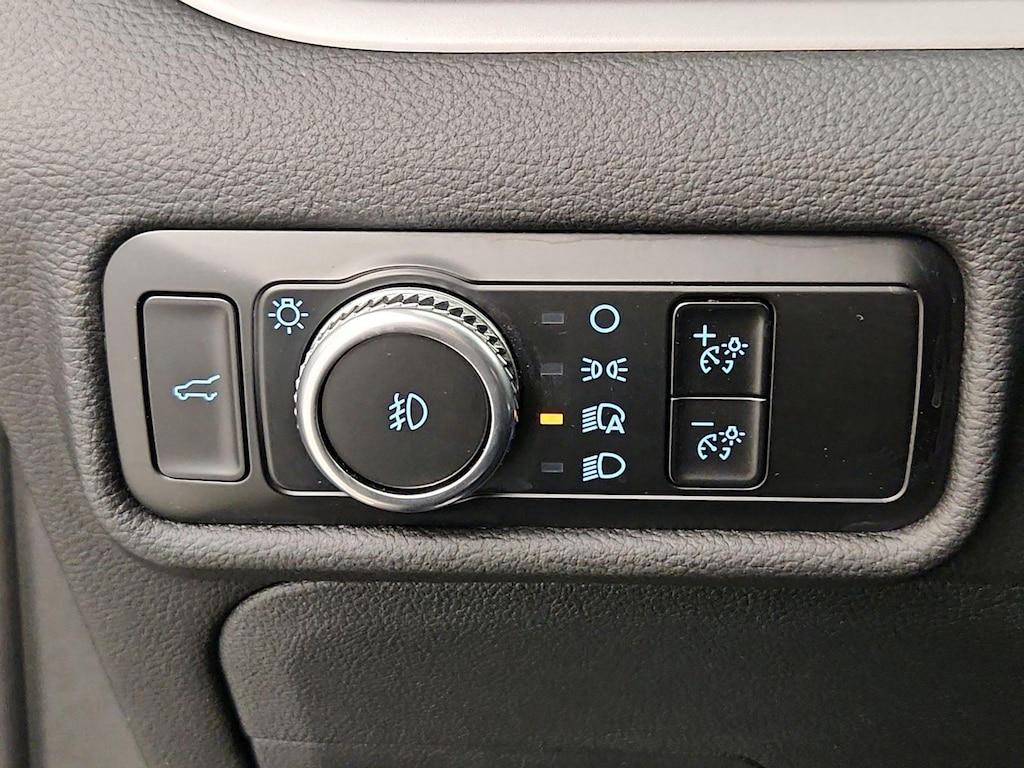used 2023 Ford Explorer car, priced at $25,998