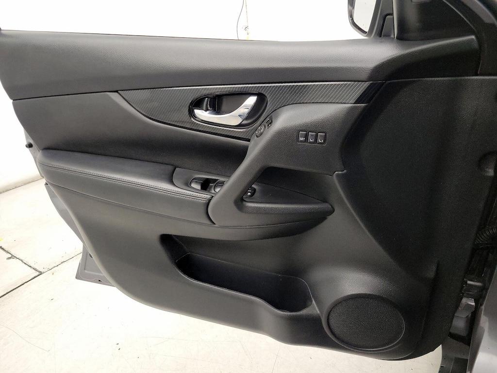 used 2018 Nissan Rogue car, priced at $15,998