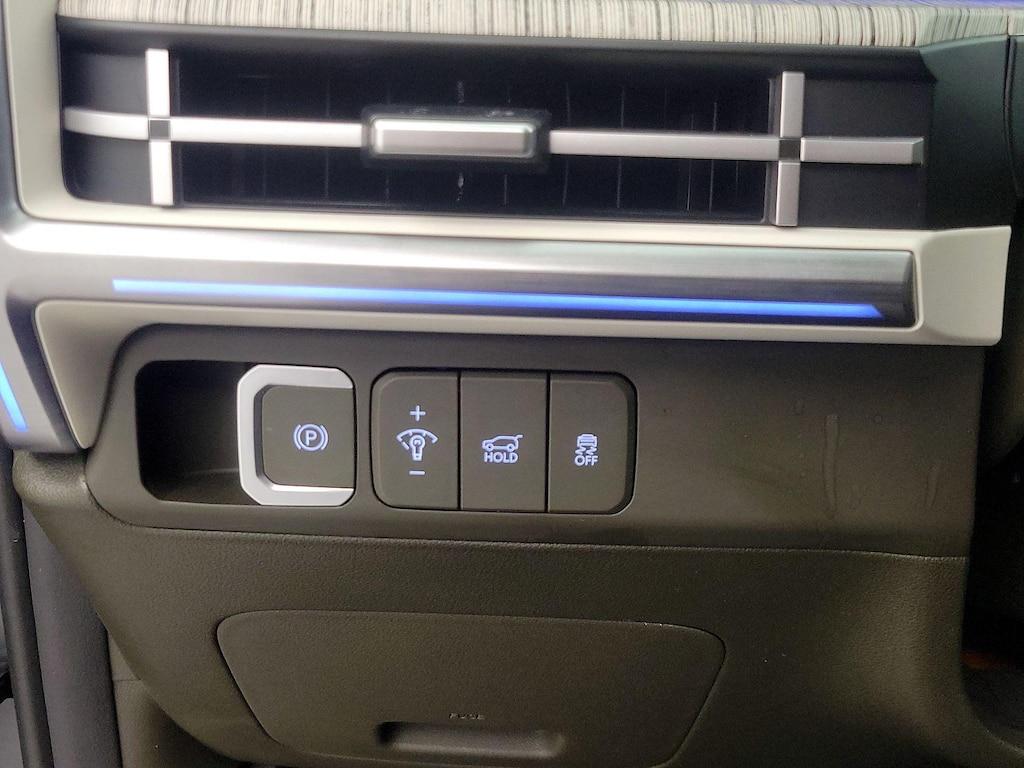 used 2025 Hyundai SANTA FE HEV car, priced at $45,998