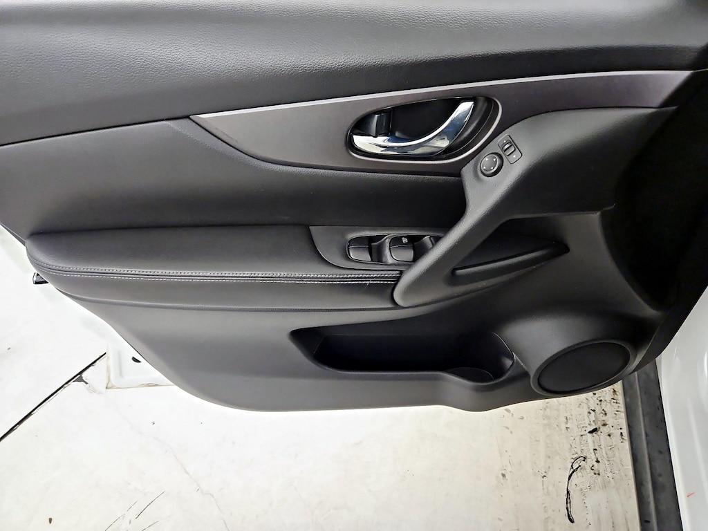 used 2016 Nissan Rogue car, priced at $11,998