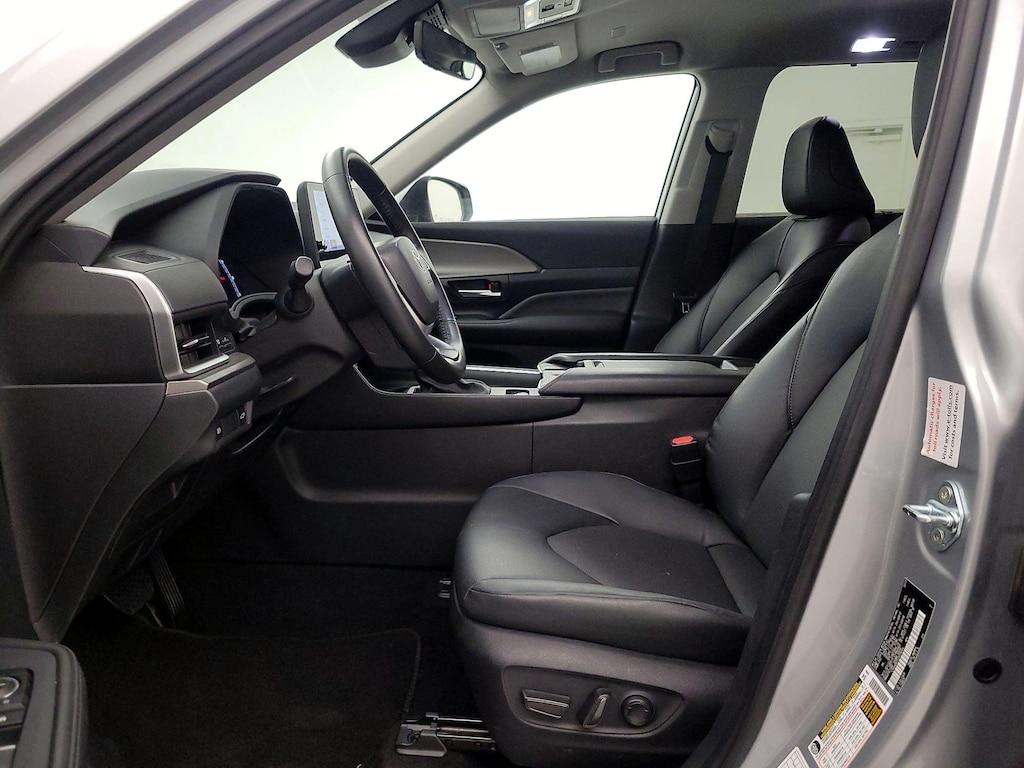 used 2025 Toyota Grand Highlander car, priced at $43,998