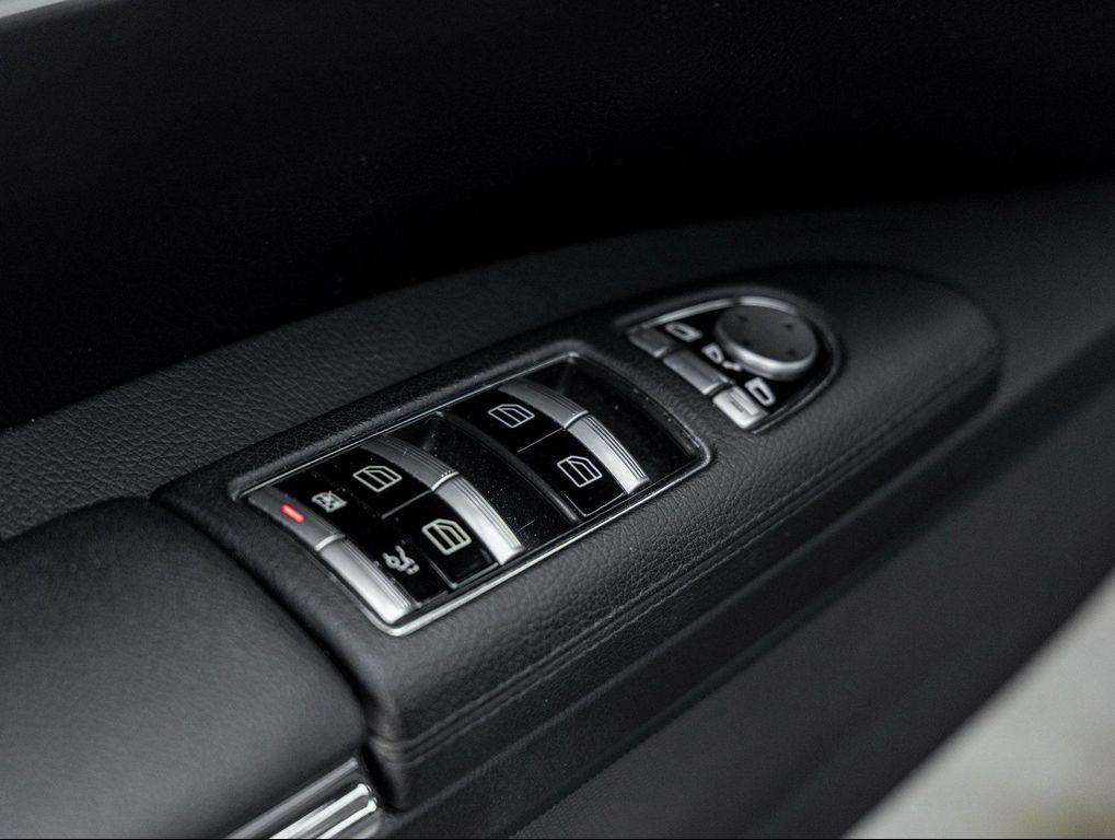 used 2011 Mercedes-Benz S-Class car, priced at $19,991