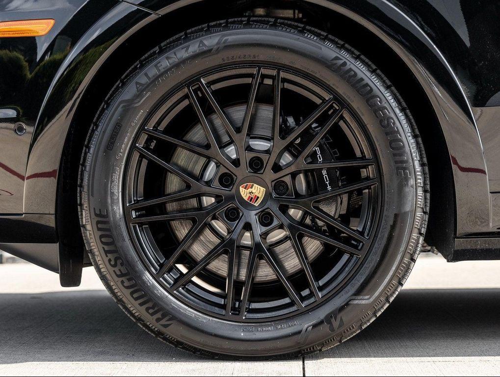 new 2025 Porsche Cayenne car, priced at $130,745