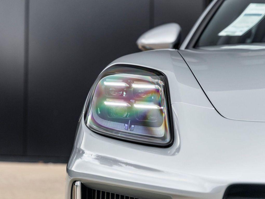new 2026 Porsche Panamera car, priced at $152,330