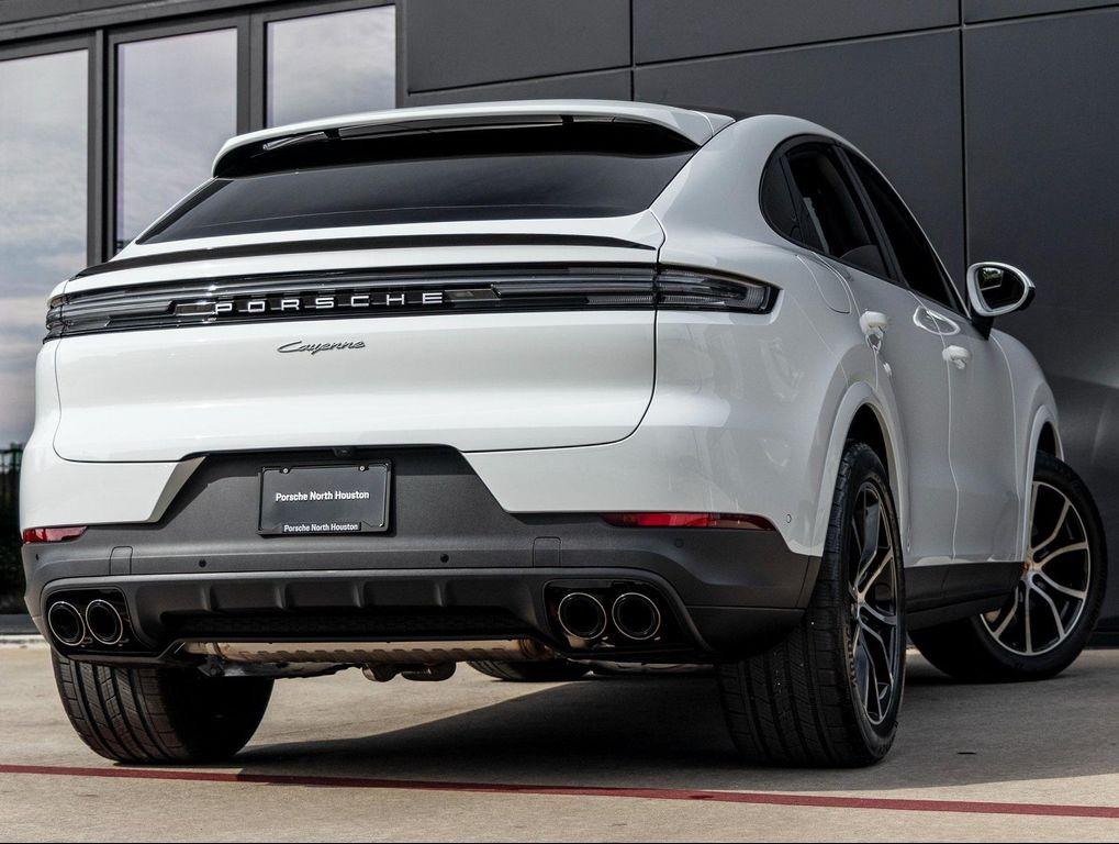 new 2026 Porsche Cayenne car, priced at $133,550