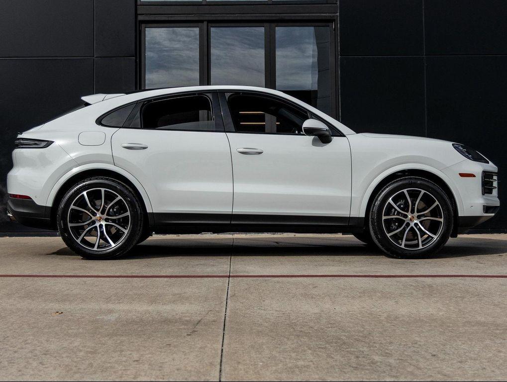 new 2026 Porsche Cayenne car, priced at $133,550