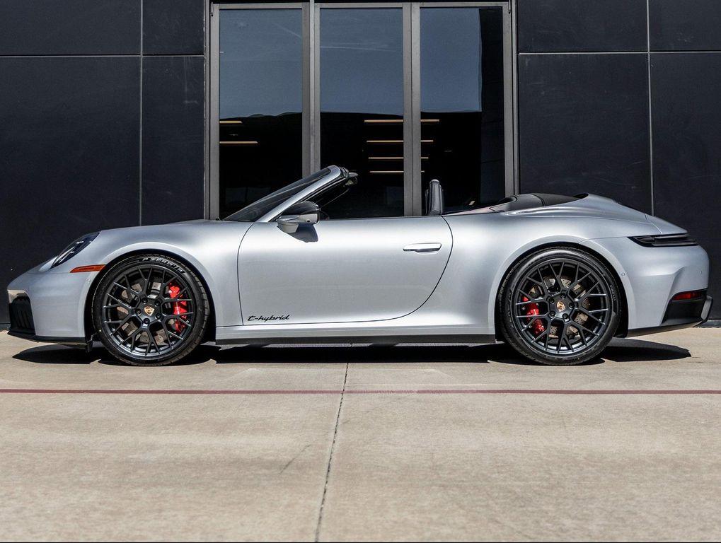 new 2026 Porsche 911 car, priced at $252,260