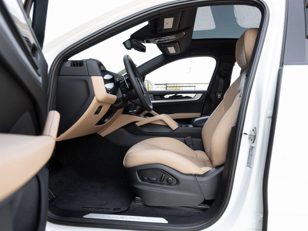 used 2025 Porsche Cayenne car, priced at $89,565