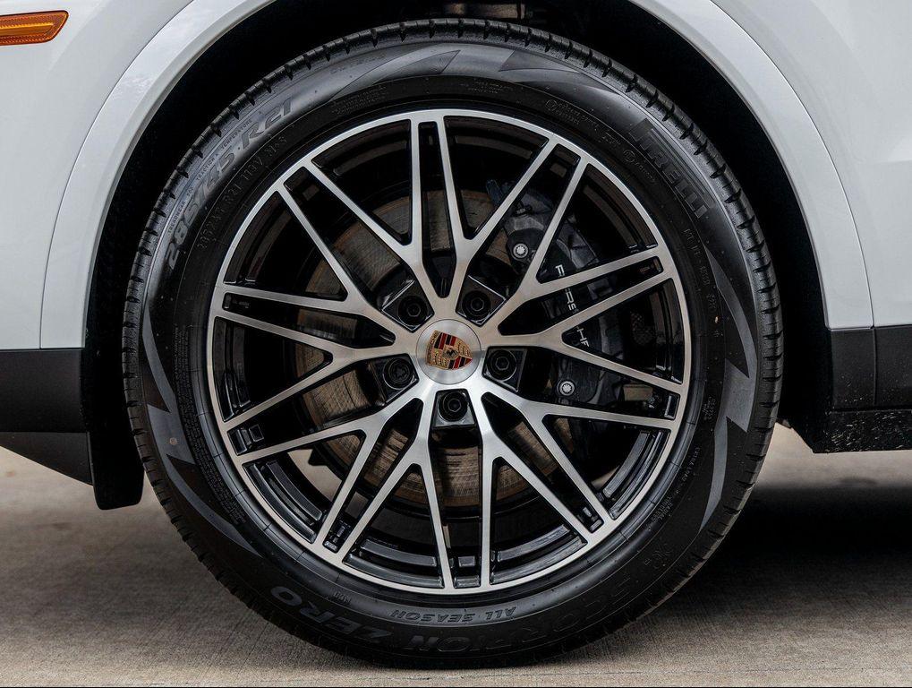 new 2026 Porsche Cayenne car, priced at $105,850