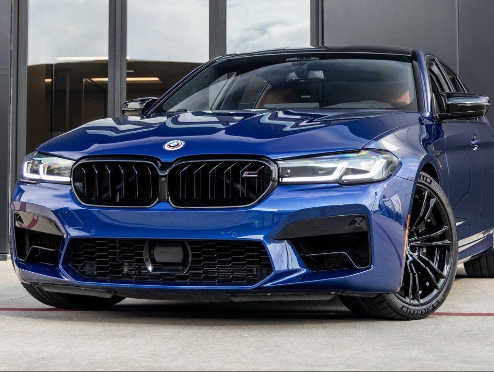 used 2022 BMW M5 car, priced at $89,891