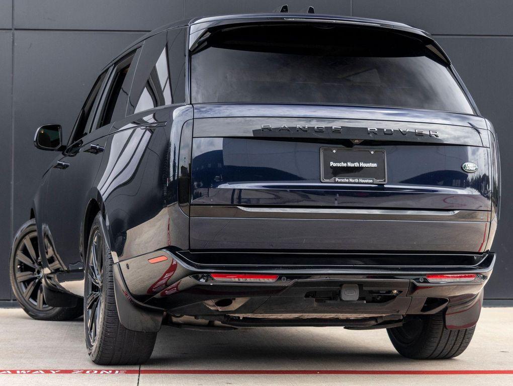 Land Rover Range Rover view 6