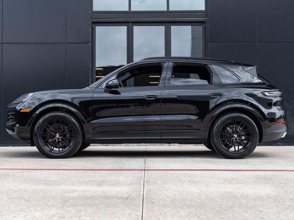 new 2026 Porsche Cayenne car, priced at $113,640