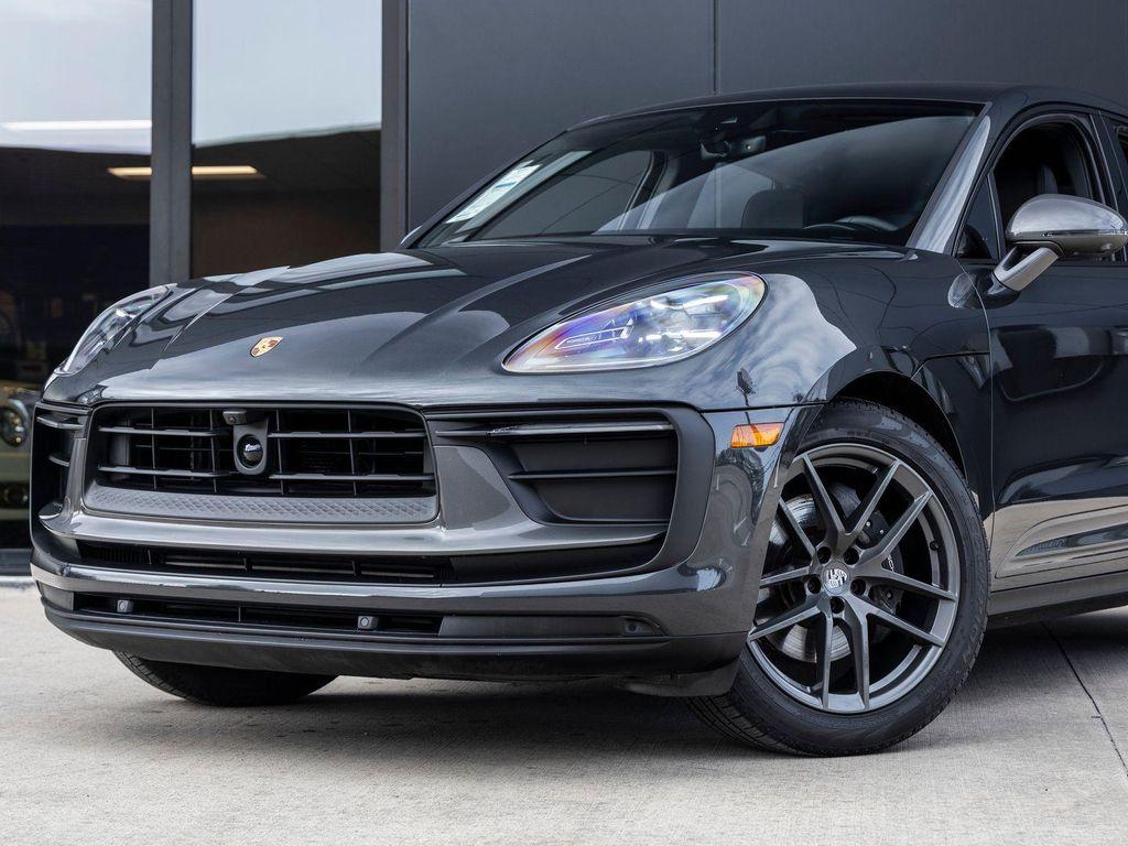 used 2025 Porsche Macan car